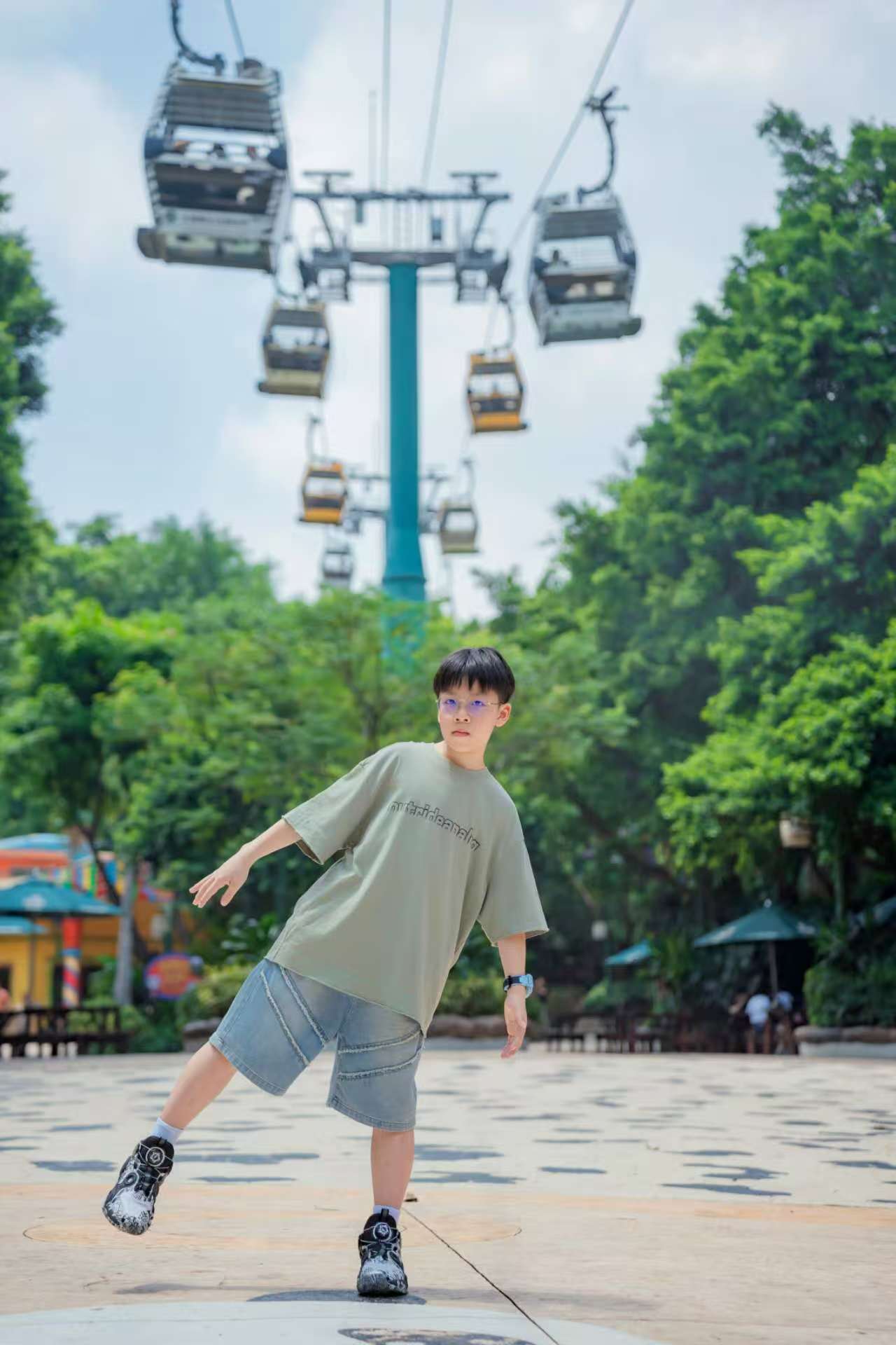 总第691期 明日之星 何安杰