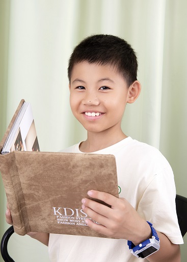 总第692期 明日之星 严泽瑞